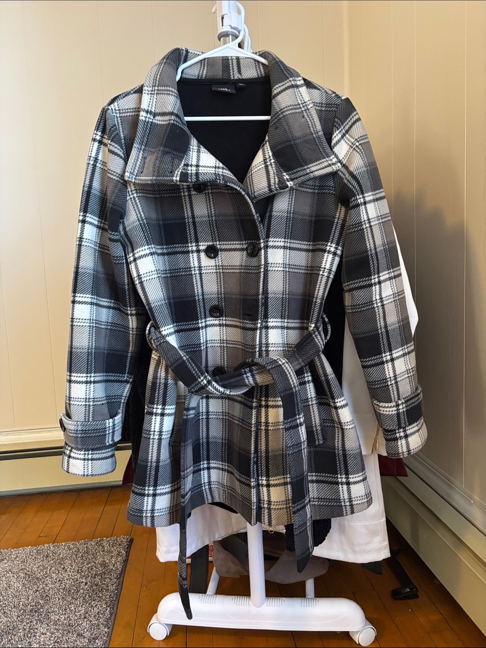 Ike Behar Black & White Plaid Belted Trench Coat
